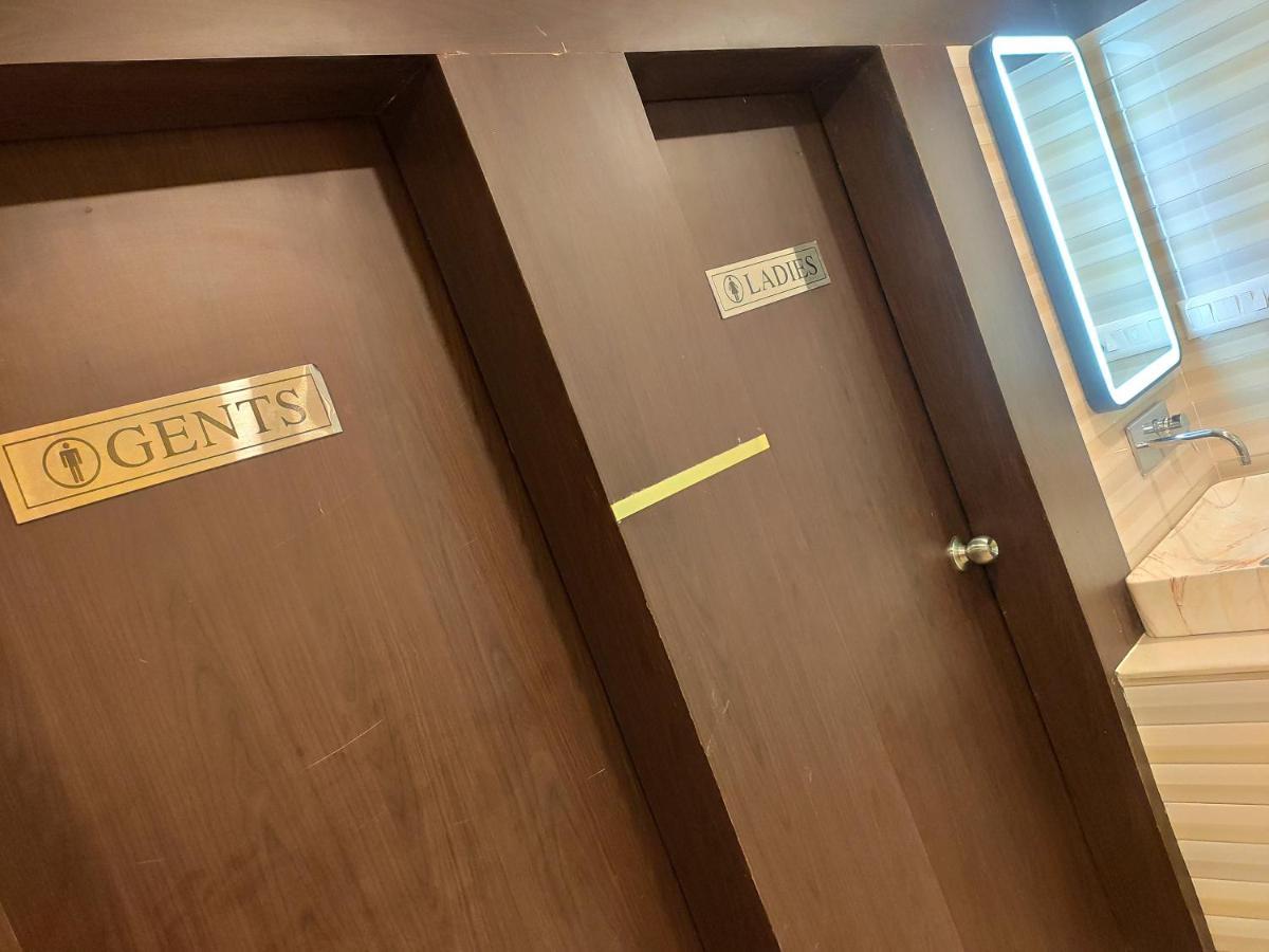 Готель Royal View Residency Бодх-Гая Екстер'єр фото