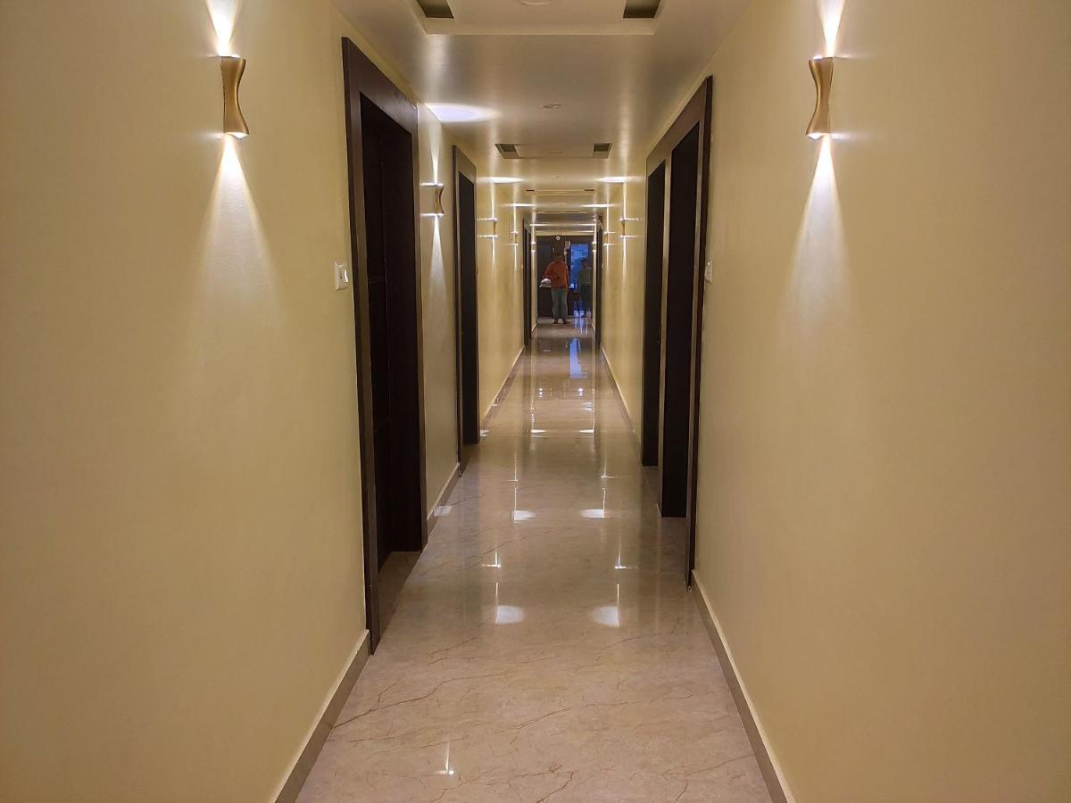 Готель Royal View Residency Бодх-Гая Екстер'єр фото