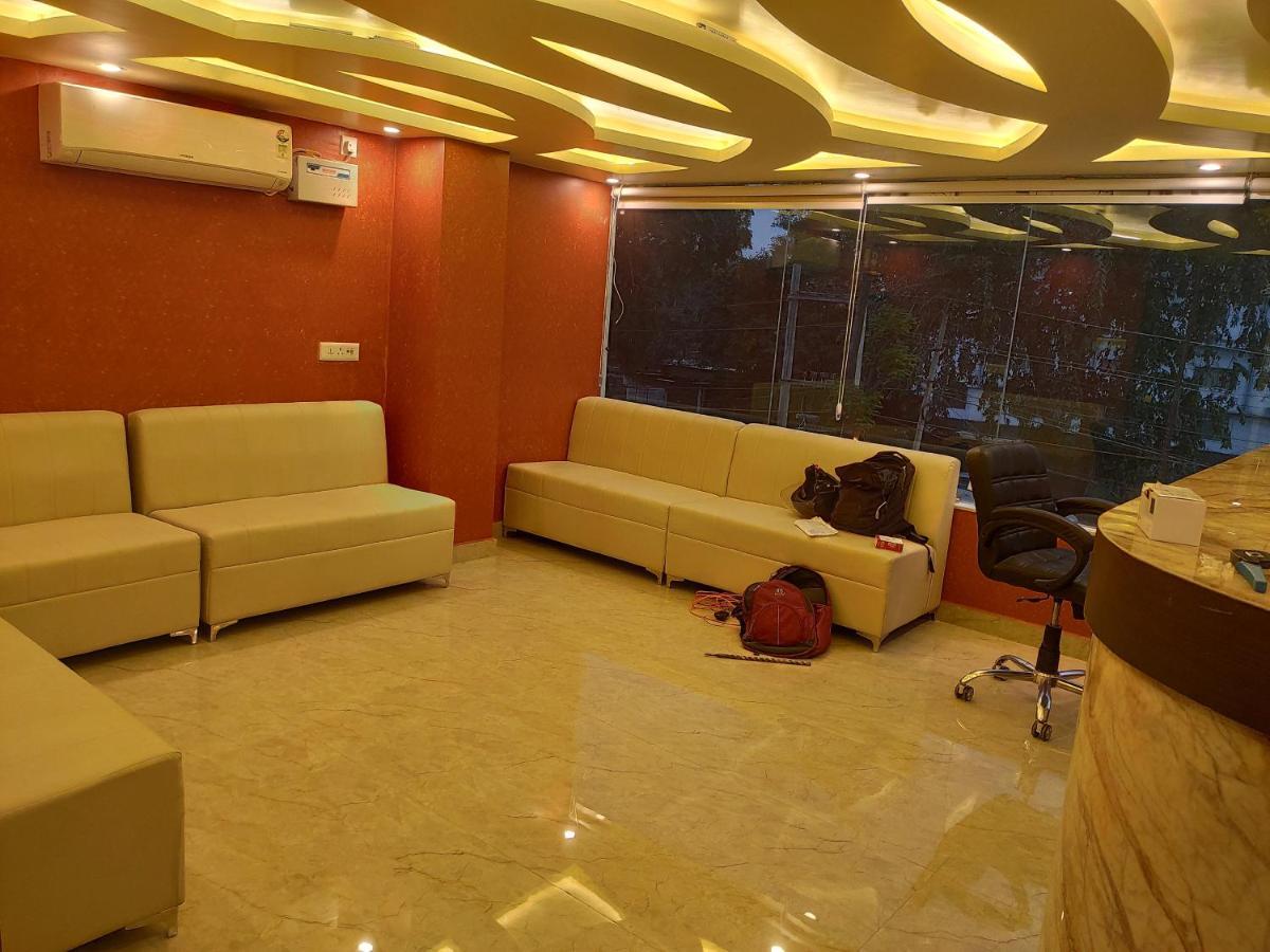 Готель Royal View Residency Бодх-Гая Екстер'єр фото