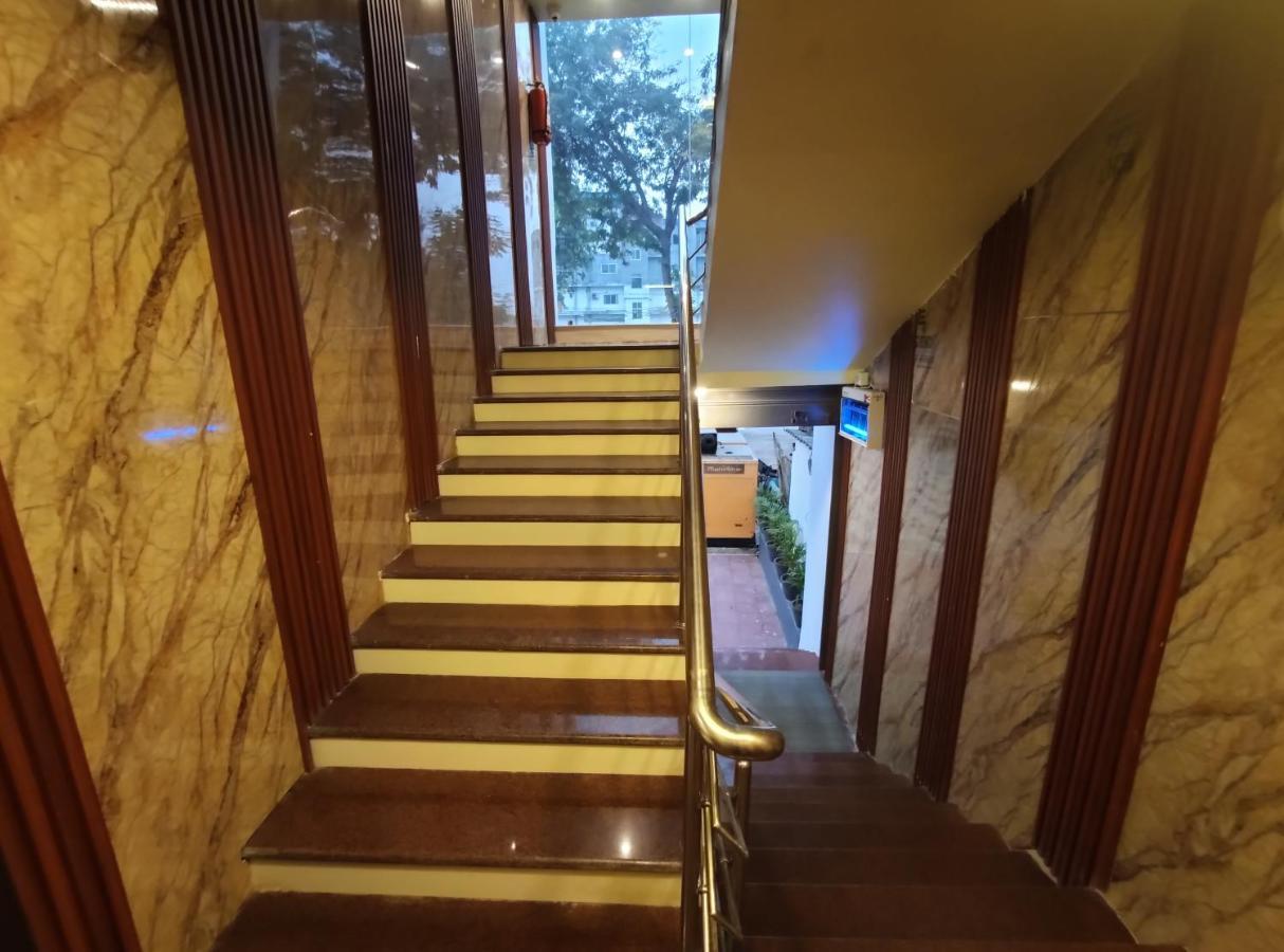Готель Royal View Residency Бодх-Гая Екстер'єр фото