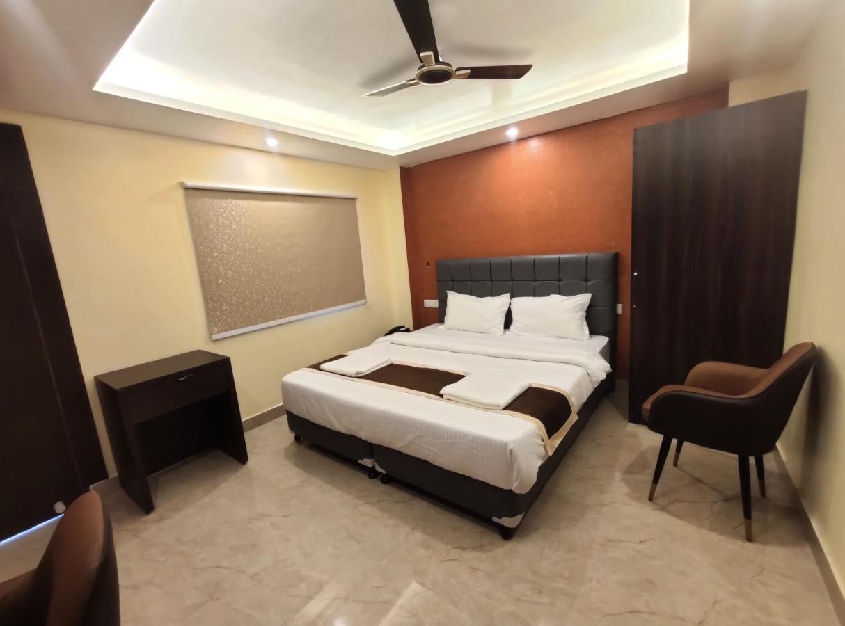 Готель Royal View Residency Бодх-Гая Екстер'єр фото