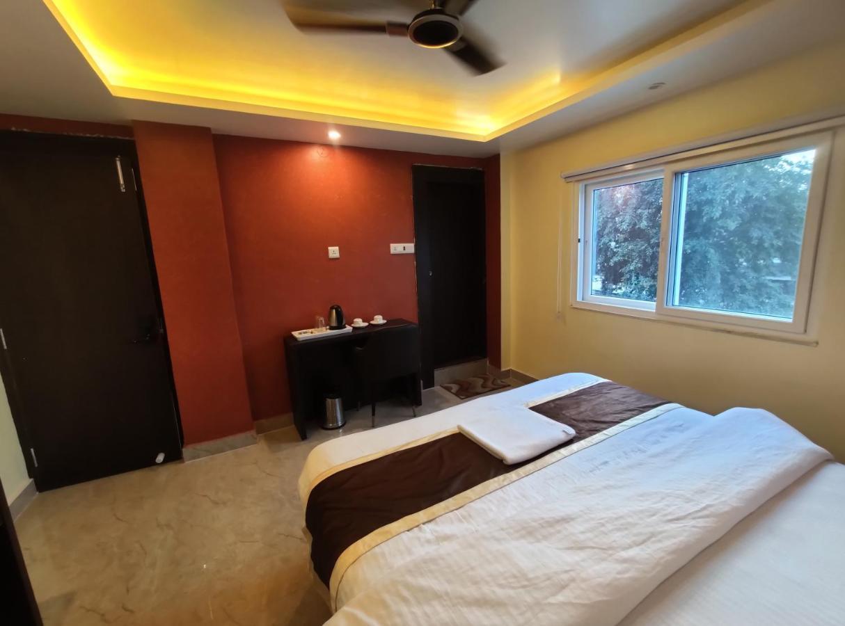 Готель Royal View Residency Бодх-Гая Екстер'єр фото